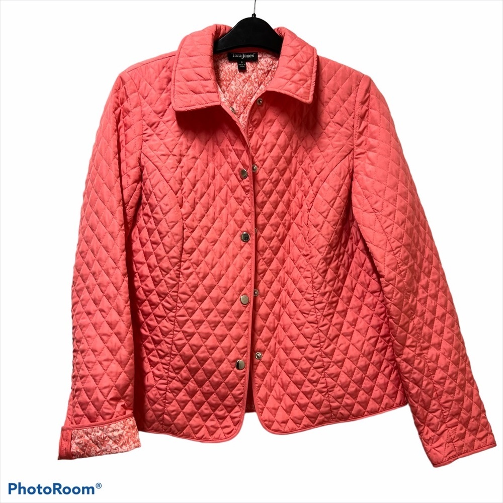 Tara Jones Quilted Jacket Snap Closure